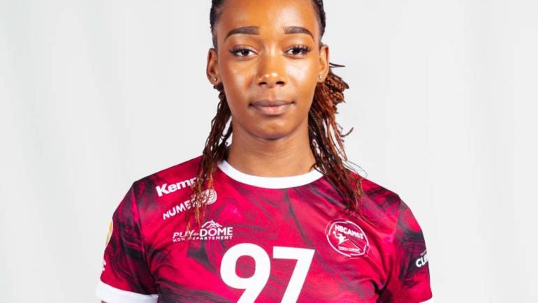 CRATÈRE Léna